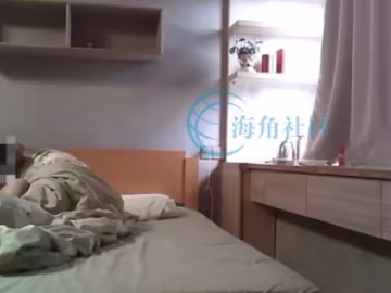 海角社區.把老媽灌酒了終於完成了一次強姦最好老媽被我干淪陷