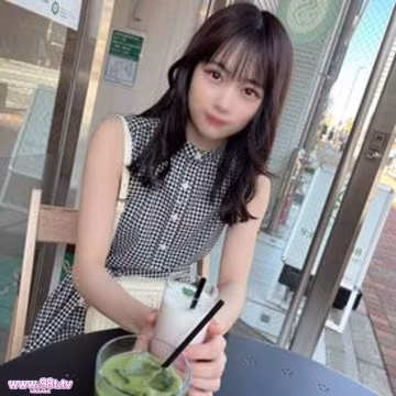 FC2PPV-4887481- 【無-】 今春18歳になったばかりの若さ溢れる色白女◯大生 高嶺の花に膣內射精感謝