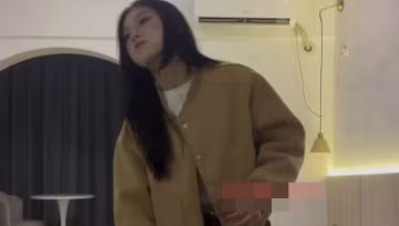 杏吧.今天约了个刚下海20岁会一字马的妹妹-鹿逍遥
