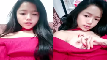 青春嫩穴極品少女跪求猛操，騷逼浪叫狂吞肉棒深喉內射！