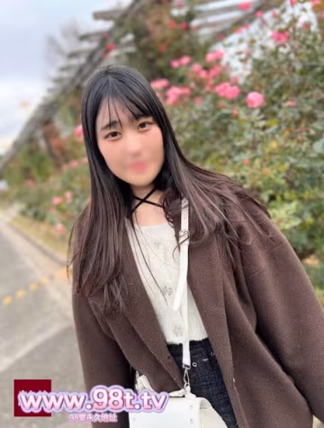 FC2PPV-4872056- 『今日夫いないから游びませんか？』24歳寂しがりな人妻とイケない不倫デートで生中出し