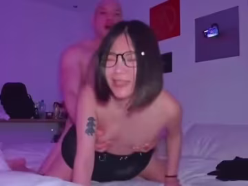 曾強把我乾得好粗暴我的身體完全無法抵抗-小巴