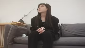約炮巨乳黑絲妹，顏值爆表狂干內射