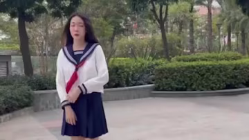 約炮喜歡穿JK的騷母狗..-xj