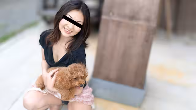 10musume 100324_01  仆の愛犬をダシに可愛い女の子をナンパでゲット！