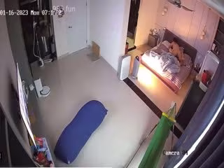 監控破解夫妻性事邊打遊戲邊操逼淫妻叫聲銷魂