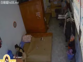 監控偷拍-服裝店老闆娘被調戲拖進房間強上內射