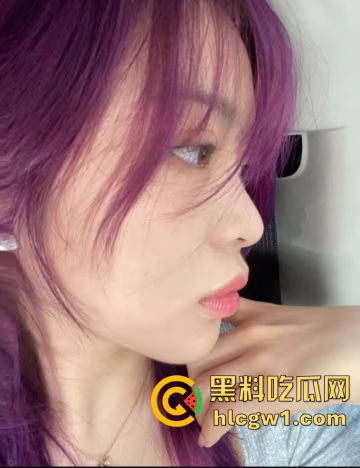 陌陌约的骚鸡真会玩！瓜友邀好兄弟双龙戏水，远程指导教调教，看得兄弟急的前列腺都要憋坏了！-xj