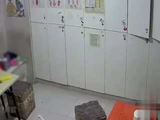 變態黑客高手破解攝像頭美女白虎少婦一覽無遺