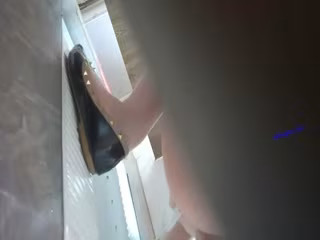 4K超清廁拍大神隔牆有眼12月福利~極品華倫天奴肉絲騷內製服