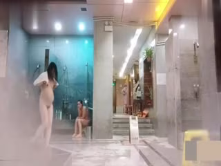 【全國唯一資源】核炸首發偷拍廣州某溫泉會所-鏡中佳人各種裸體