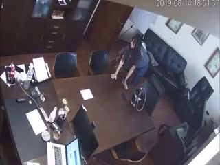 【監控破解】美女應聘女秘書前先被老闆驗貨