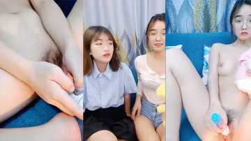 眼鏡19甜美萌妹帶閨蜜一起雙女秀脫光光振動棒磨蹭粉嫩小穴特寫抽插低低呻吟嬌喘挑逗