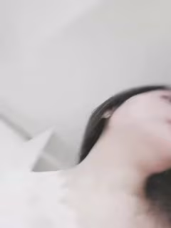 良心主播高顏值也玩起了劇情深喉口交和發小無套啪啪女上位狠狠操最後體外射精.