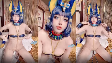 有眼福了來看看性感的cosplay女孩
