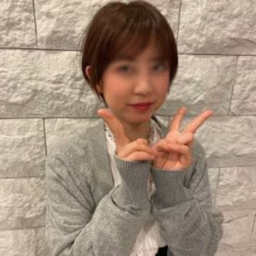 FC2精品無碼PPV-2802846 人妻史上最高峰のS級美人奧様をNTR成功！完全顏出し！..