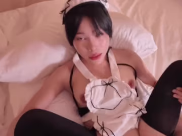 饑渴女僕打掃男主人雞巴-Miuzxc