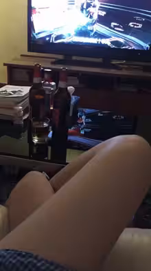 【婚紗照事件】新娘背著新郎和拍婚紗照的攝影師舔B偷情視頻流出！內有小夫妻生活照婚紗照！