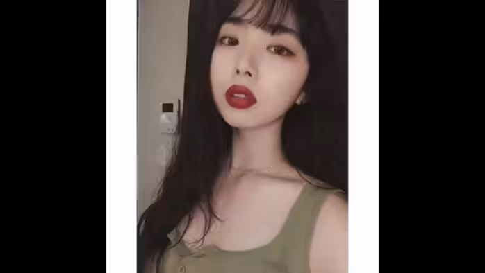 【土豪玩物】狗狗舔B~雙女互摸3P大戰~滴蠟~
