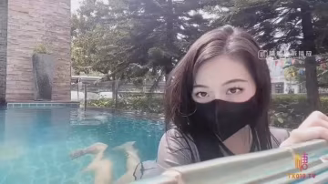 泳衣女友不脫直接開干..-xj