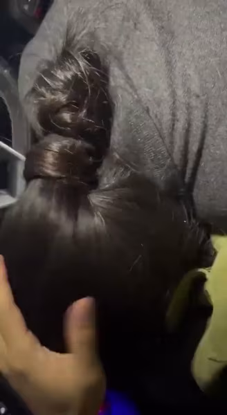 車裡又窄，只能一直口。在車上這樣玩也太刺激了