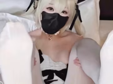 糖心Vlog.兄妹淫乱轻调春日野穹淫穴榨精中出-软软小芙