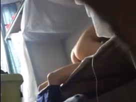 自拍_宝妹_自恋对自己胸疯拍.