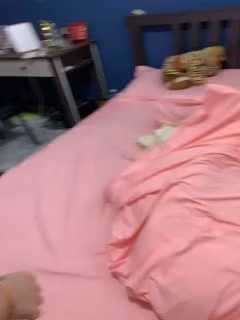 #直播_胸前漂亮纹身美女！骚逼好痒求操！抓屌舔弄叫爸爸，大屁股主动骑乘位，进进出出好多水
