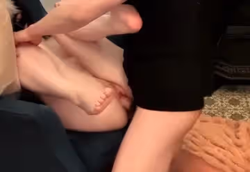 舌頭不一般，舔逼敏感高潮噴射