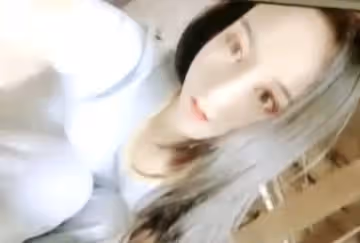 小樹哥酒店探花約炮樣子很淫騷的短髮氣質美眉