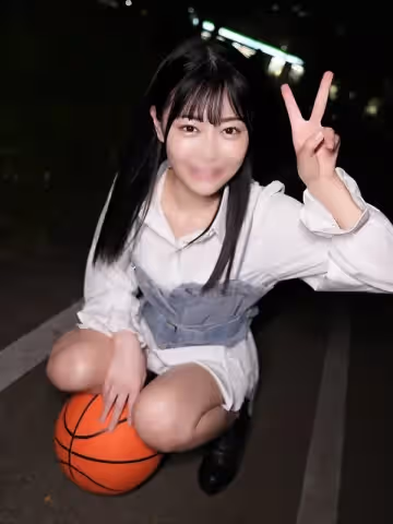 【有碼】FC2-4313012 ※初回數量限定※★巨根おじさんの中出し★バスケのちっこいまんこにぶっといちんこを高速
