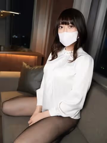 【有碼】FC2-4309877 ★素人メス狩り★エッチなスマホ屋さ ん·めい27歳★発情しっぱなしの汁だくまんこにゴム無