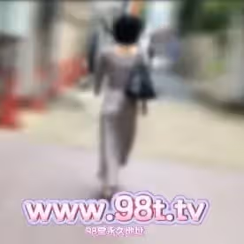 FC2PPV-4592246-【マッサージ】マッサージが得意と豪語するおっさんに人妻をあてがってみたら
