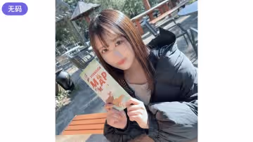 FC2-4418885 初撮影·顏出し！ ！本日まで限定！キスだけでびしょびしょになっちゃうウサギさんの様なめち