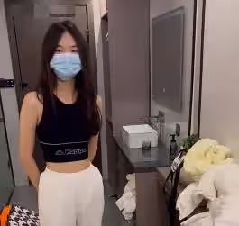 長沙處女九兒賓館裡約拍被攝影小哥哥開豬油了-江南第1深情
