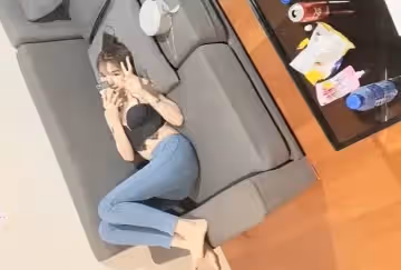 風騷模特身材真棒，帝王享受異域風情，各種視角全方位拍攝手法專業