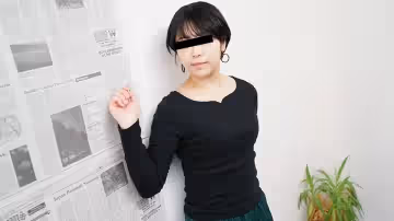變態美女篠冢志穗：背著男友偷吃帥大叔，身經百戰技術高超 [10musume-072923_01]