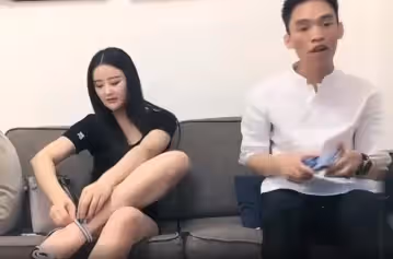 2000塊叫了個非常像趙麗穎的美女，活好