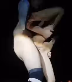 戶外約粉絲車震真的很刺激