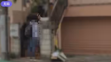 FC2-3010858 【個人】優しそうな旦那を尻目に、游ぶ金欲しさに融資を受ける美人チャラ妻他人棒に食らいつき