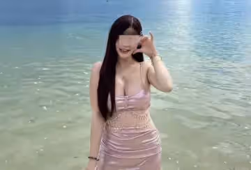 海角社區.和妹妹去斐濟旅遊手扣她的騷逼