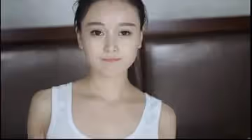 精緻女神私密展現完美身材，極致誘惑等你來撩！