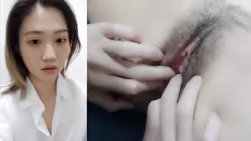 江蘇足模辛芷蕾還真有幾份像小姐姐陰毛又黑又濃粉嫩穴口水汪汪狂親啪啪這表情真是讓人愛了.