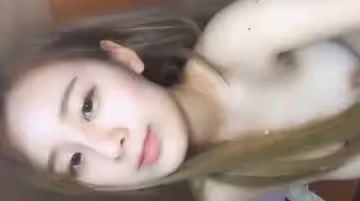 超誘人沐浴直播秀—嬌喘連連的浴室自慰劇場實時放送