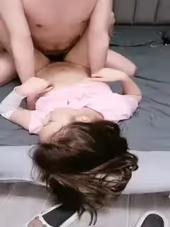 極品尤物美少女！被炮友盡情蹂躪！_騎乘姿勢深插最後衝刺無套內射