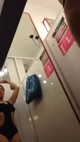 更衣室偷拍DZSJPNGYS 15