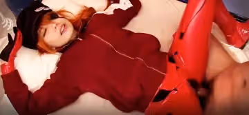 Cosplay_明日香，戰服開個洞瘋狂輸出，體內射精