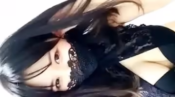 超火辣女主播深夜福利！真空上陣濕身大秀，彈幕刷爆求加鍾！