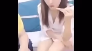 劉婷野戰外賣小哥自拍視頻流出 真實偷情記錄濕身激戰全過程