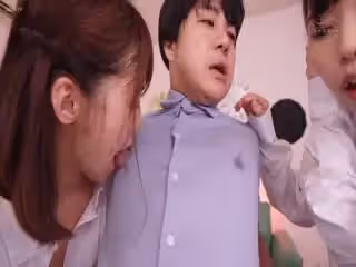 CAWD-319 【你的乳頭 我要來玩弄了哦 兩邊都能讓你高潮吧？ 】沙月芽衣 佐佐木夏菜